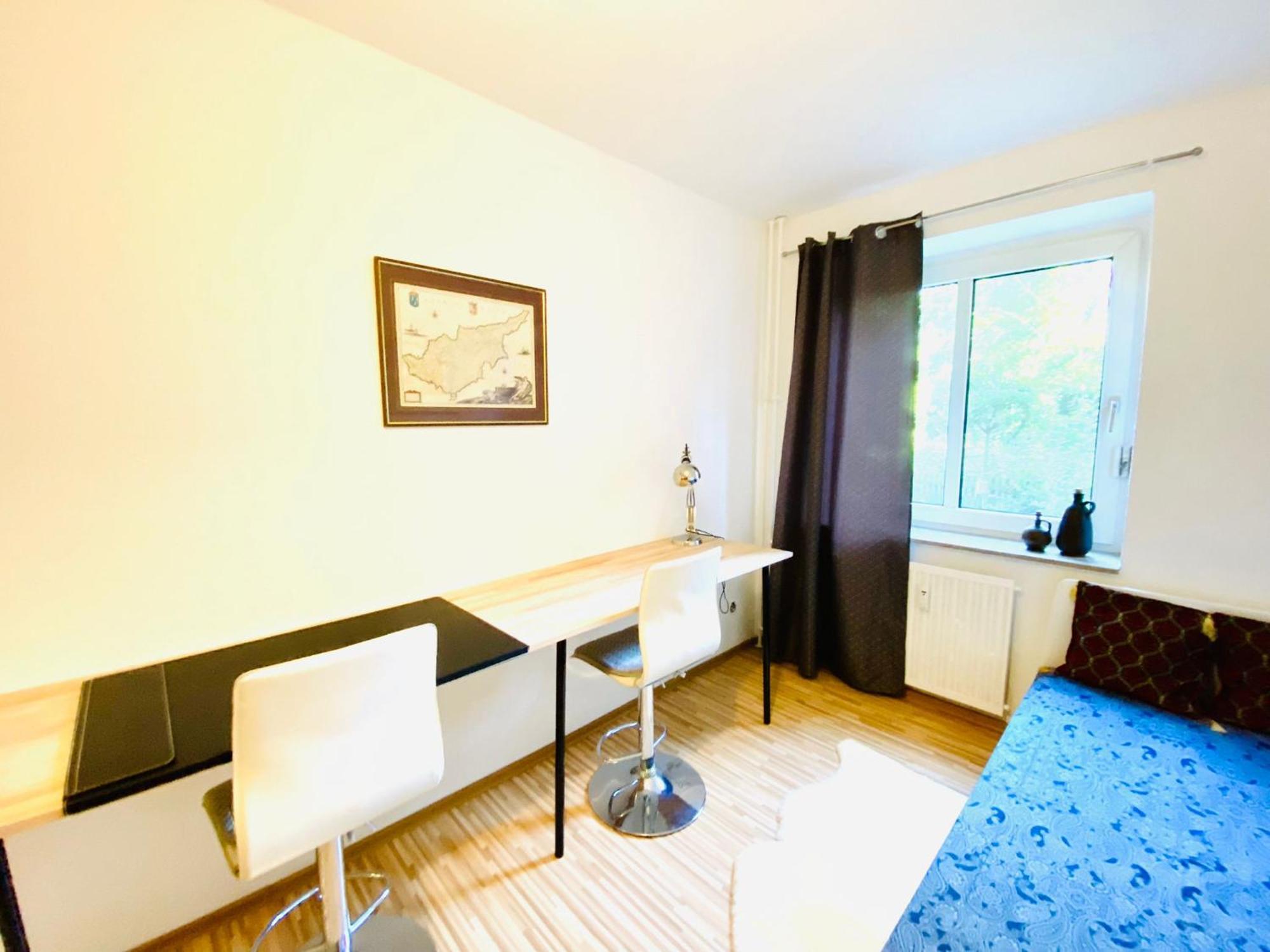 Hannovermesseapartment With Terrace *